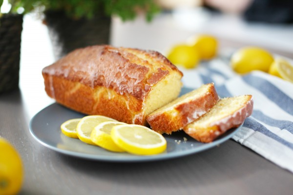 Saftiger Zitronenkuchen 3