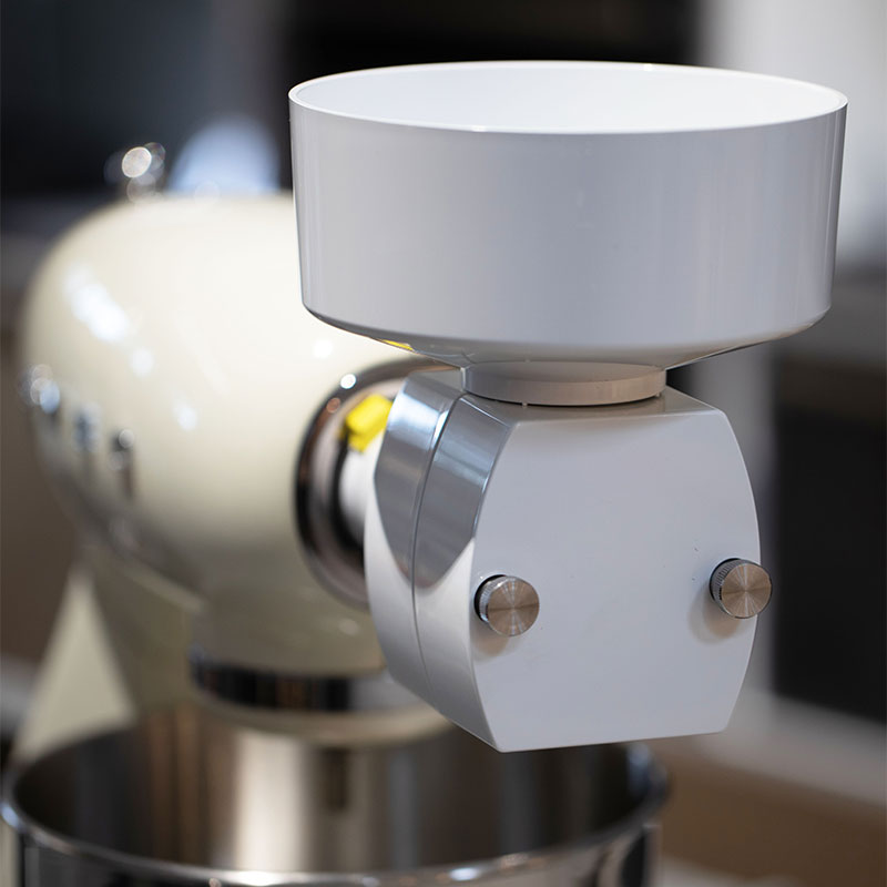 Flockenbar-Vorsatz-SMEG-3-480860 Flockenbar-Vorsatz für SMEG Küchenmaschine